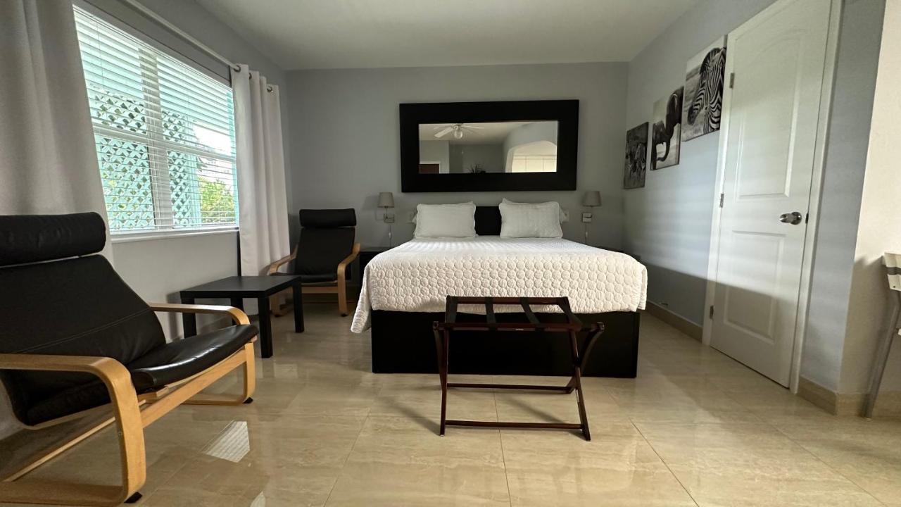 White Horse Motel Лейк Уърт Екстериор снимка